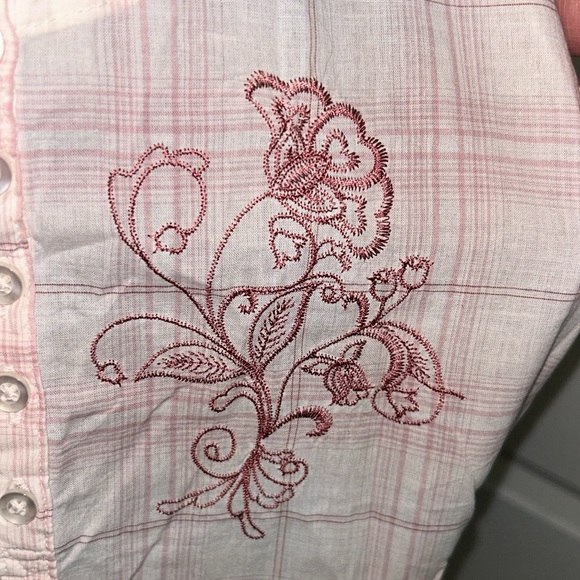 New with Tags! Legacy Falls Women’s Sheer Embroidered Sleeveless Top - Picture 5 of 11